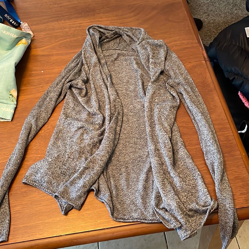 Women’s grey cardigan